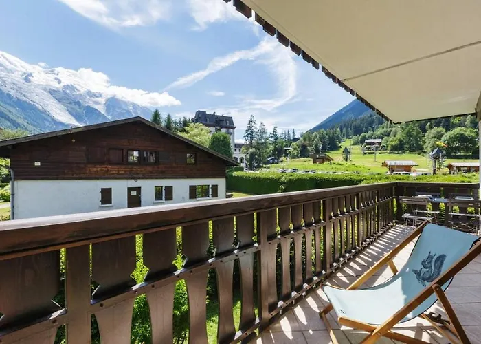 Closy Modern 4pax Pied Piste Centre Balcon Parking Apartment