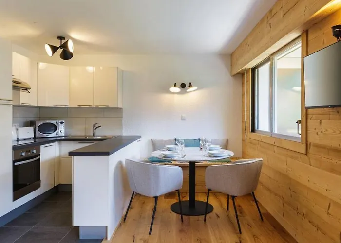 Closy Modern 4pax Pied Piste Centre Balcon Parking Appartement *